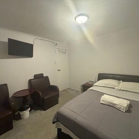 Yny Guest House Waterford المظهر الخارجي الصورة