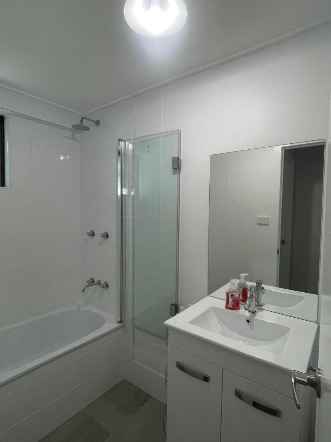Yny Guest House Waterford المظهر الخارجي الصورة